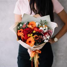 Novembers Bunch of the Month Bouquet 